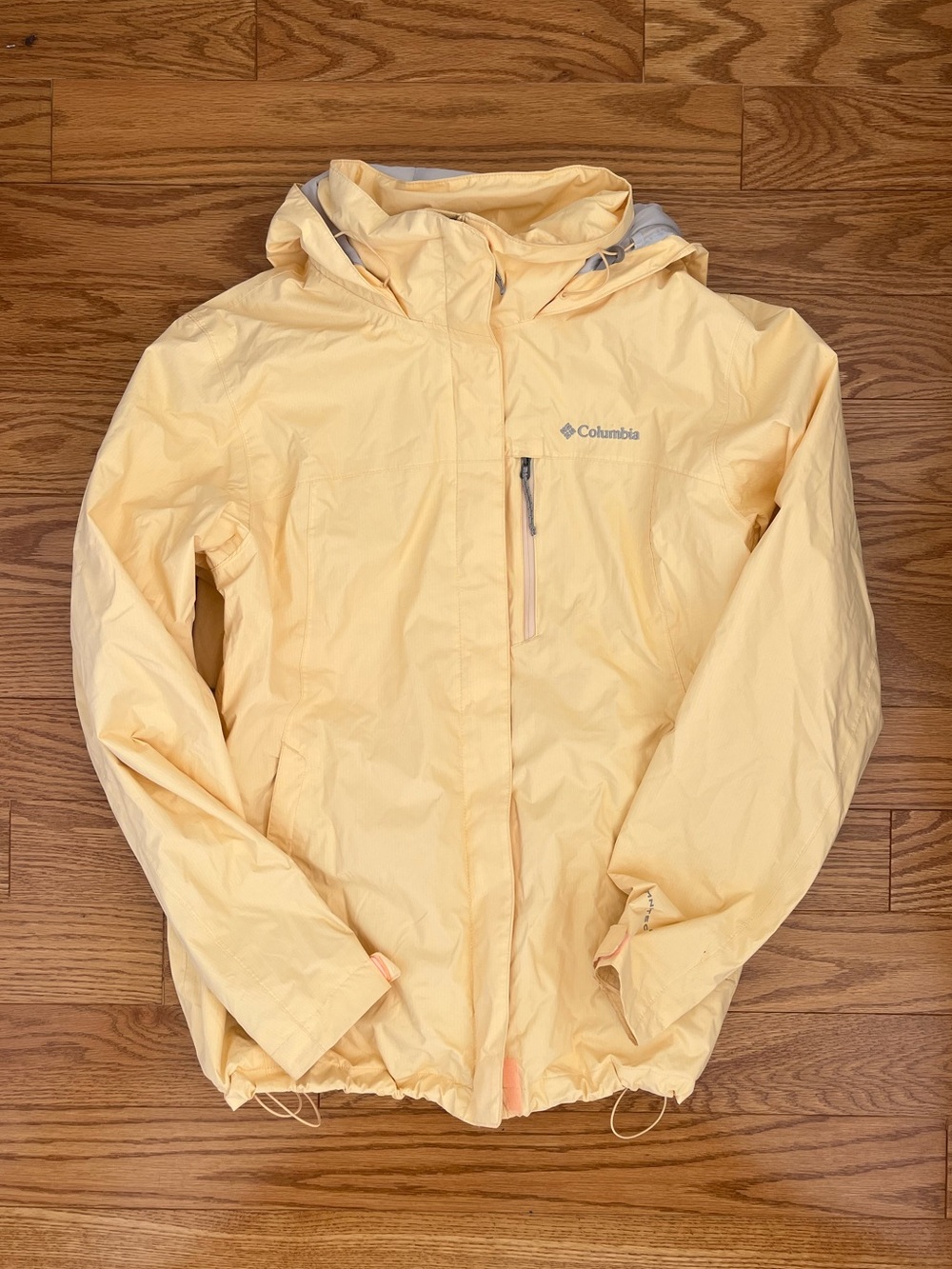 COLUMBIA WOMENS SHELL JACKET- butter yellow
